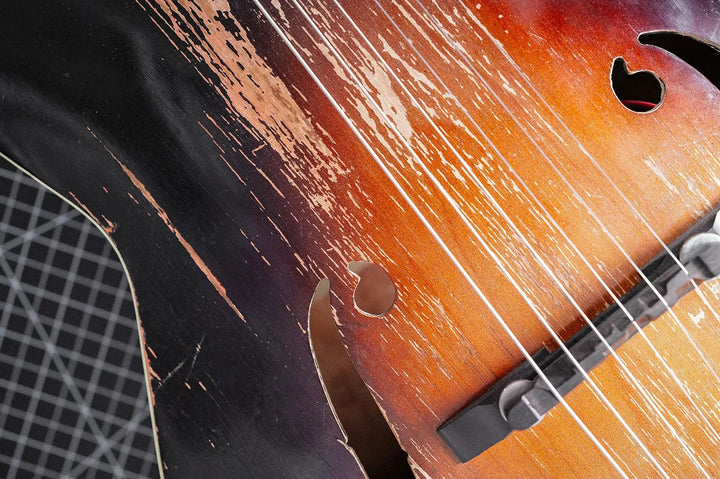 LOOKING AT THE GUITAR 100 YEARS AGO