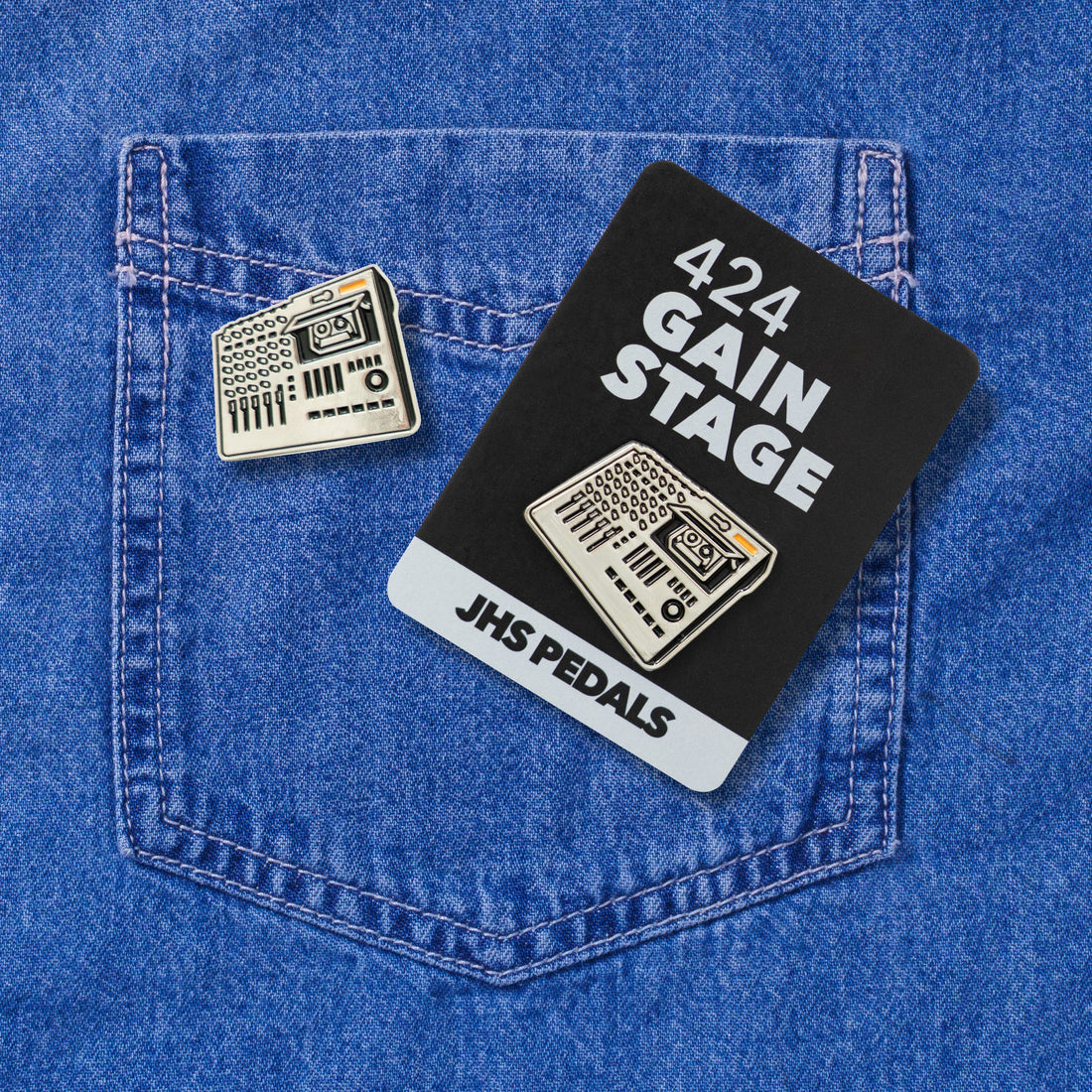 424 Gain Stage Enamel Pin